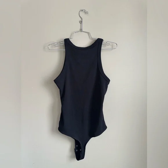 Dynamite Charcoal Ribbed Top - Picture 4 of 4